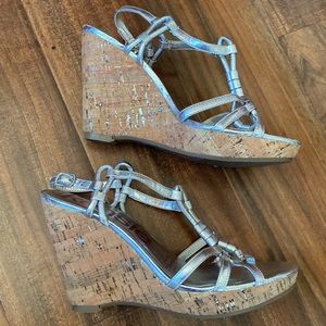 Kensie Silver Wedge Sandals 10